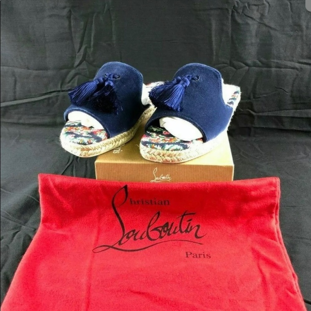 Barely worn Christian Louboutin sandals